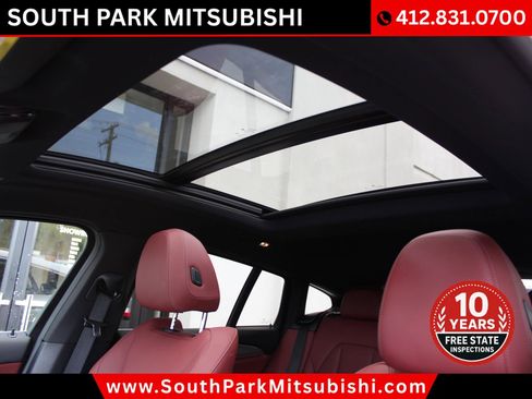 Used 2025 BMW X4 xDrive30i w/ Premium Package AWD/4WD image 29