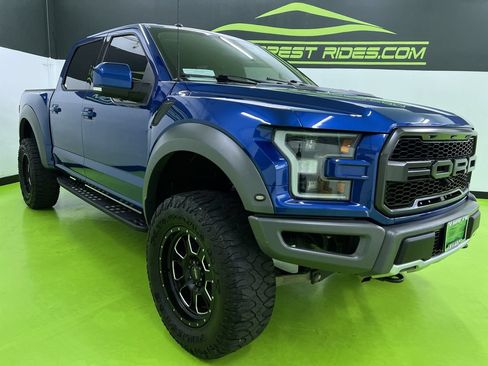 Used 2018 Ford F150 Raptor w/ Equipment Group 802A Luxury AWD/4WD image 2