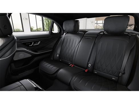 New 2024 Mercedes-Benz S 63 AMG S image 5