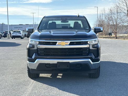 Used 2023 Chevrolet Silverado 1500 LT image 28