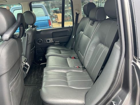 Used 2005 Land Rover Range Rover HSE image 11