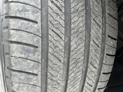 Used 2023 Toyota Highlander XLE image 8