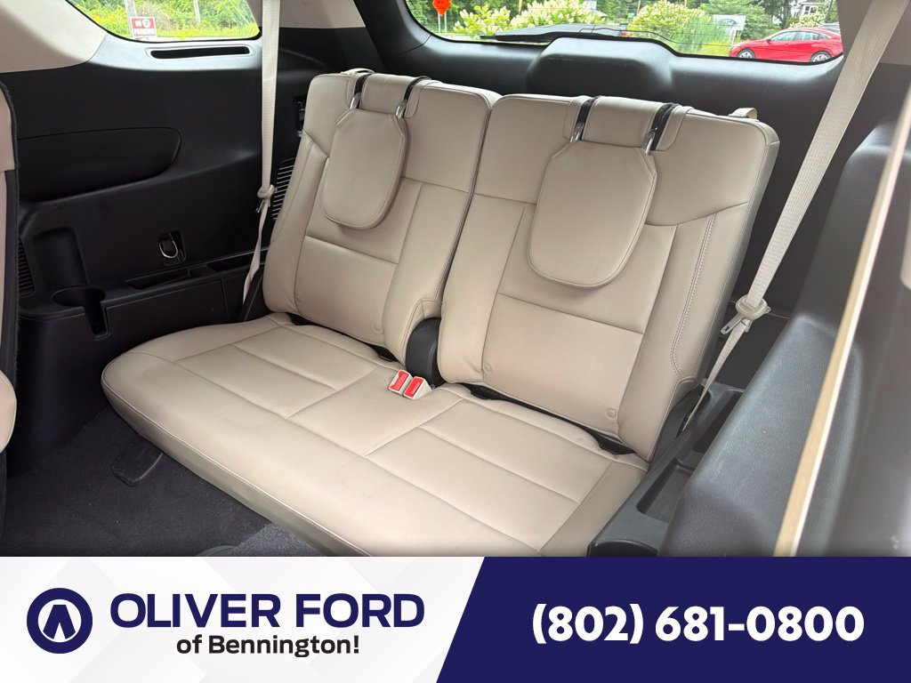 Used 2022 Ford Explorer XLT w/ Equipment Group 202A AWD/4WD image 23