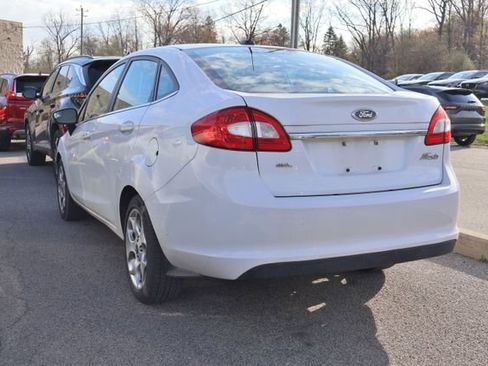 Used 2011 Ford Fiesta SEL w/ 301A Rapid Spec Order Code image 4