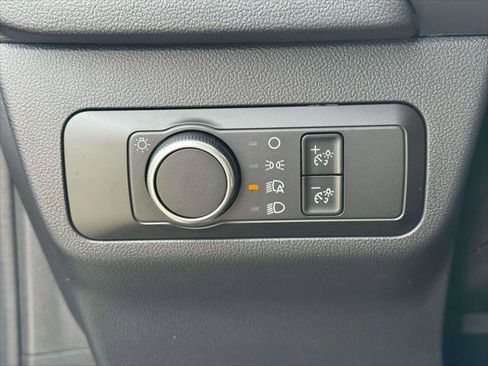 Used 2025 Ford Escape Active w/ Cold Weather Package image 18