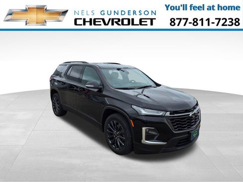 Used 2023 Chevrolet Traverse RS w/ LPO, Floor Liner Package AWD/4WD image 1