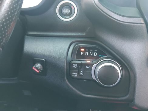 Used 2022 RAM 3500 Tradesman image 20