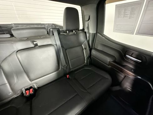 Used 2020 GMC Sierra 1500 SLT w/ X31 Off-Road Package AWD/4WD image 14