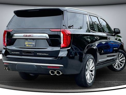 Used 2022 GMC Yukon Denali w/ Denali Premium Package AWD/4WD image 6