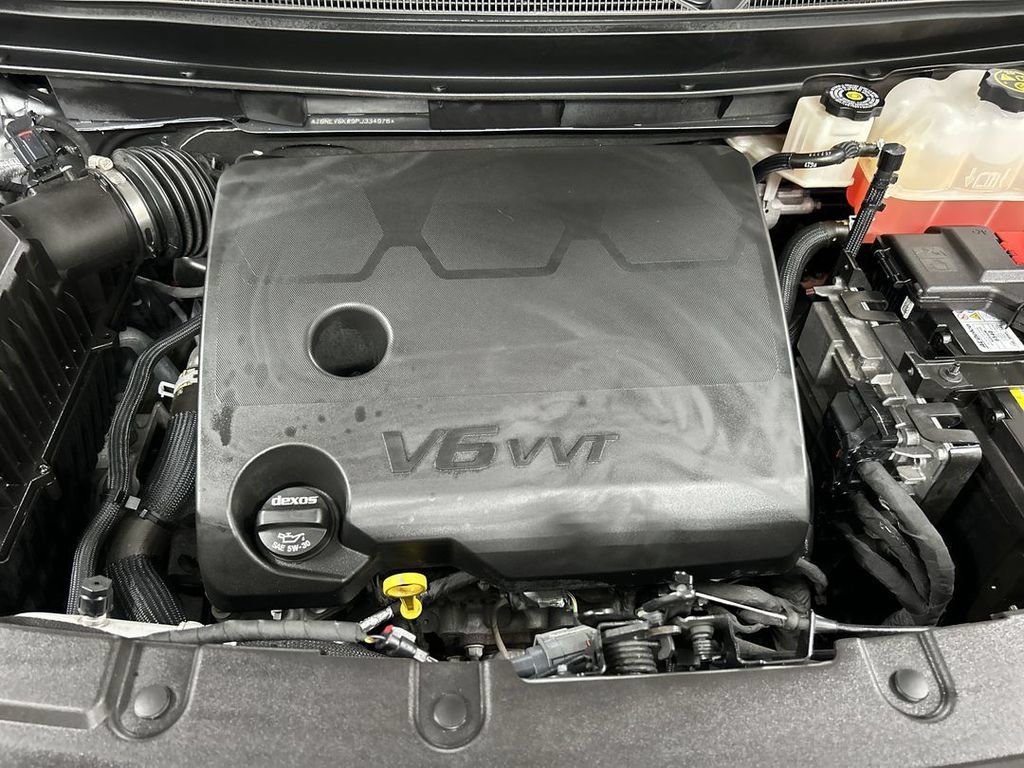 Certified 2023 Chevrolet Traverse LT AWD/4WD image 24