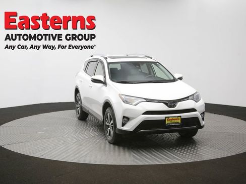 Used 2018 Toyota RAV4 XLE AWD/4WD image 53