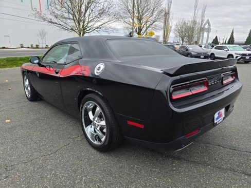 Used 2015 Dodge Challenger R/T Plus image 5