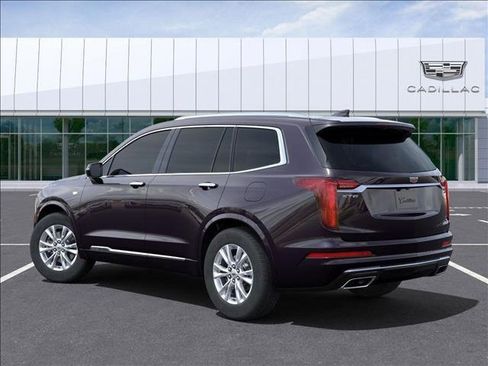 New 2025 Cadillac XT6 Luxury image 3