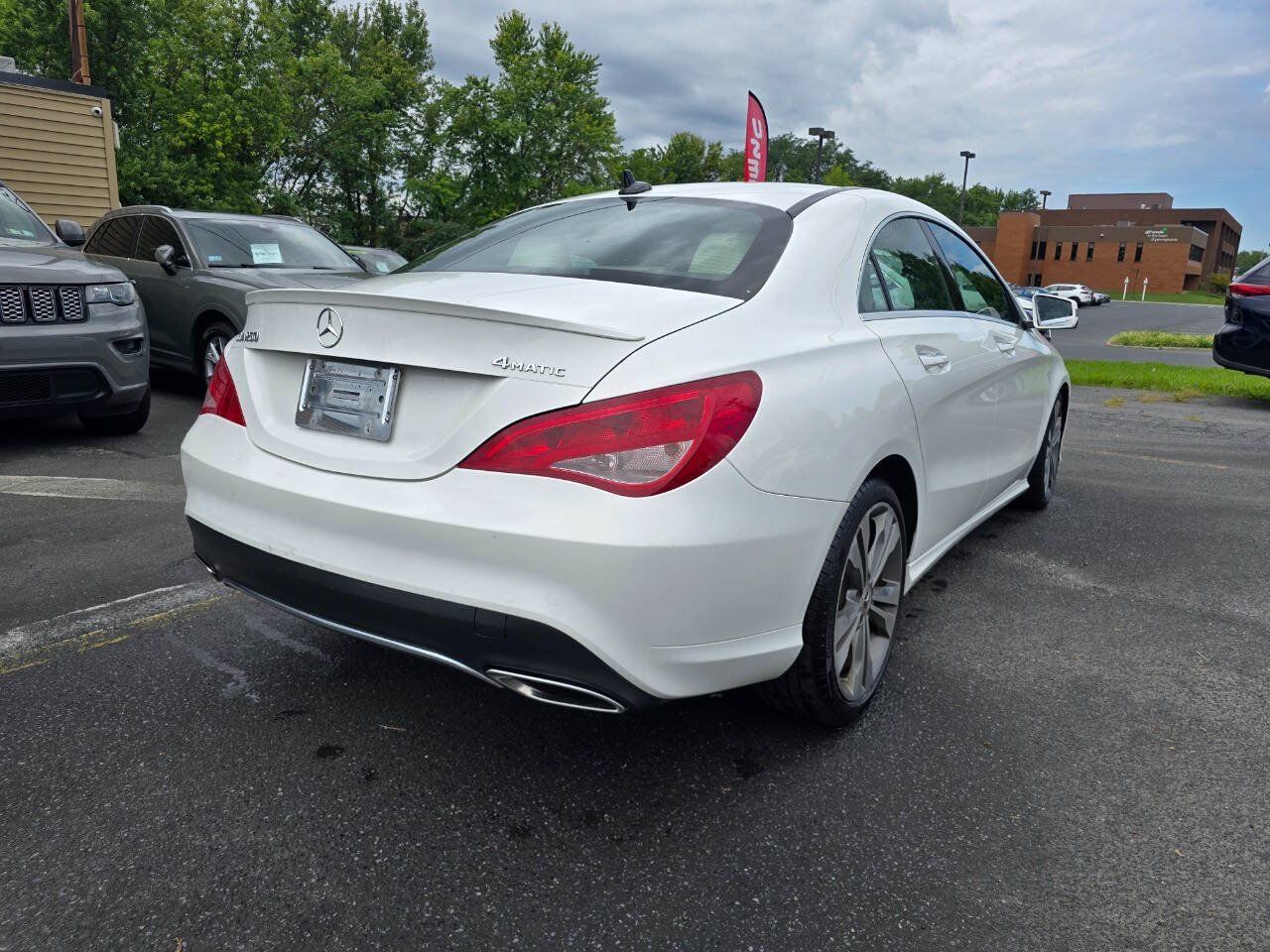 Used 2019 Mercedes-Benz CLA 250 4MATIC image 3