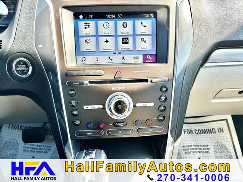 Used 2018 Ford Explorer Limited image 19
