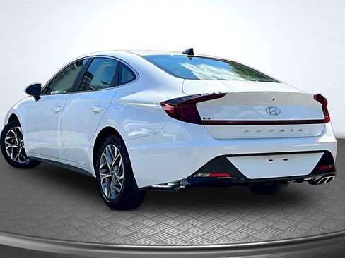 Used 2023 Hyundai Sonata SEL FWD image 3