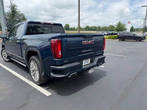 Used 2019 GMC Sierra 1500 Denali w/ Denali Ultimate Package AWD/4WD image 4