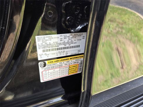 Used 2025 Ford Expedition Active RWD image 34