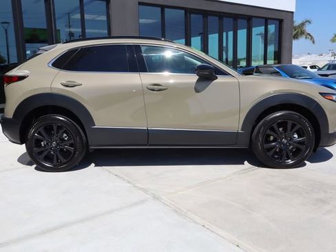 Used 2025 MAZDA CX-30 Carbon image 2