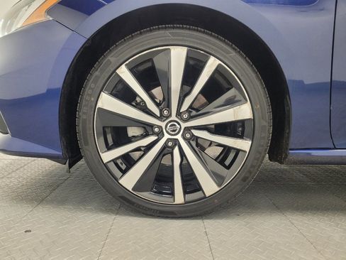 Used 2022 Nissan Altima 2.5 SR FWD image 31