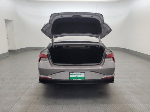 Used 2023 Hyundai Elantra Blue FWD image 29