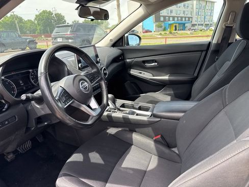 Used 2022 Nissan Sentra SV FWD image 10