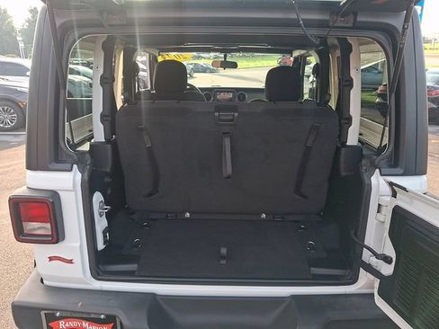 Used 2023 Jeep Wrangler Sport AWD/4WD image 29