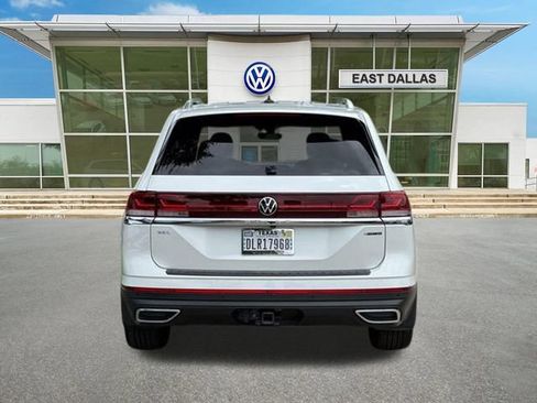 Used 2026 Volkswagen Atlas SEL AWD/4WD image 4