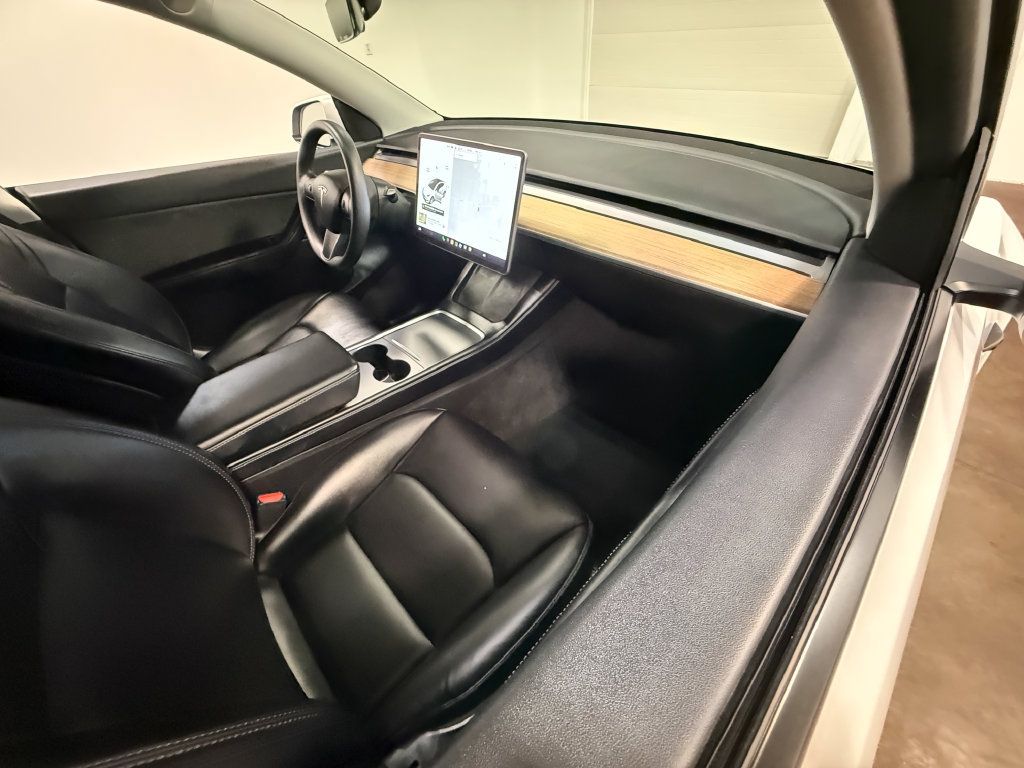 Used 2021 Tesla Model Y Long Range AWD/4WD image 58