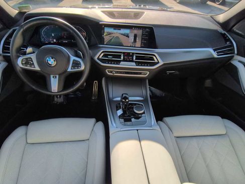 Used 2023 BMW X5 xDrive40i w/ M Sport Package image 16