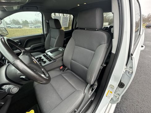 Used 2018 Chevrolet Silverado 1500 LT w/ All Star Edition image 11
