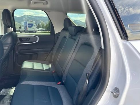 Used 2022 Ford Bronco Sport Outer Banks w/ Tech Package AWD/4WD image 19
