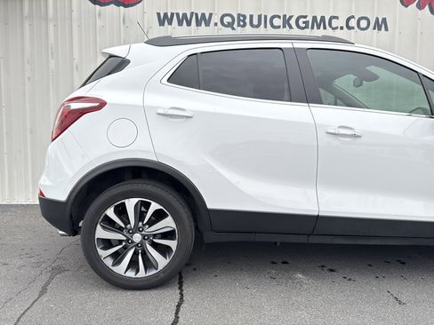 Used 2021 Buick Encore Preferred image 22