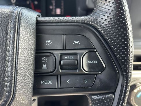Used 2024 Toyota Tacoma SR5 AWD/4WD image 21