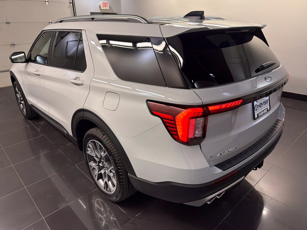 New 2027 Ford Explorer Platinum w/ 3.0L Ultimate Package AWD/4WD image 4