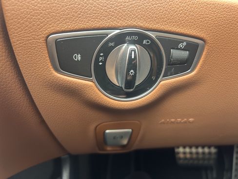 Used 2020 Mercedes-Benz E 450 Cabriolet image 17