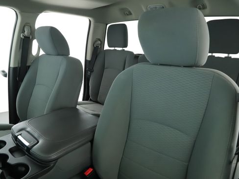 Certified 2018 RAM 1500 Express w/ Express Value Package image 4