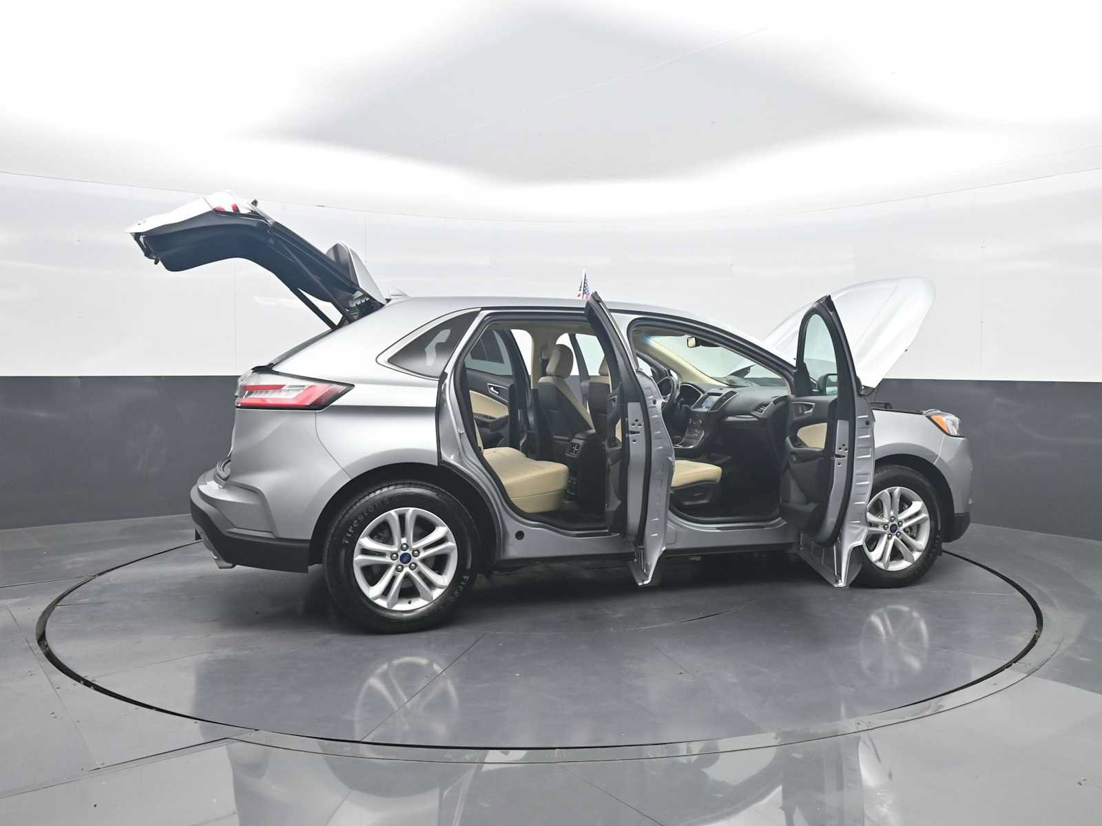Used 2020 Ford Edge SEL w/ Convenience Package AWD/4WD image 47