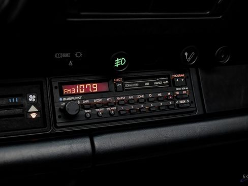 Used 1987 Porsche 911 Carrera image 71