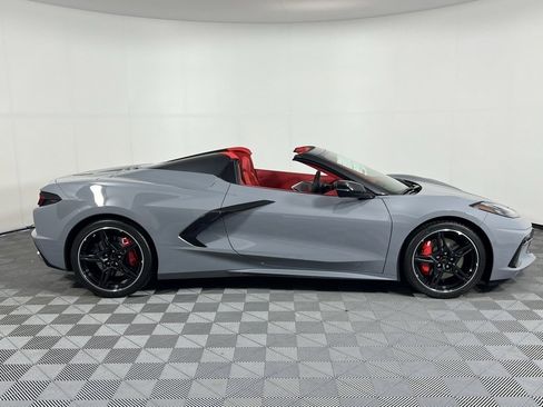 New 2025 Chevrolet Corvette Stingray Premium Conv w/ Z51 Performance Package image 8