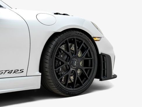 Used 2023 Porsche 718 Cayman GT4 RS RWD image 17