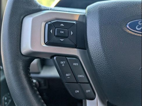 Used 2020 Ford F150 Lariat AWD/4WD image 13