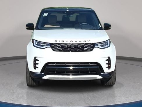 Certified 2025 Land Rover Discovery Dynamic SE AWD/4WD image 2