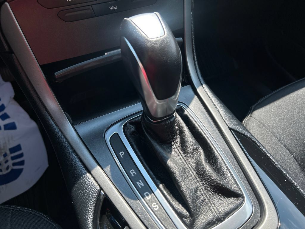 Used 2018 Ford Edge SE AWD/4WD image 27