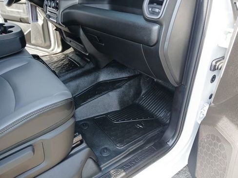 New 2026 RAM 3500 Tradesman w/ Chrome Appearance Group A AWD/4WD image 25