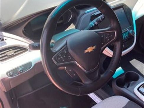Used 2019 Chevrolet Bolt LT image 11
