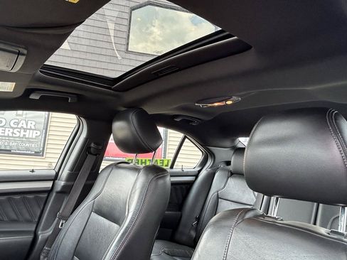 Used 2013 Ford Taurus SEL AWD/4WD image 18