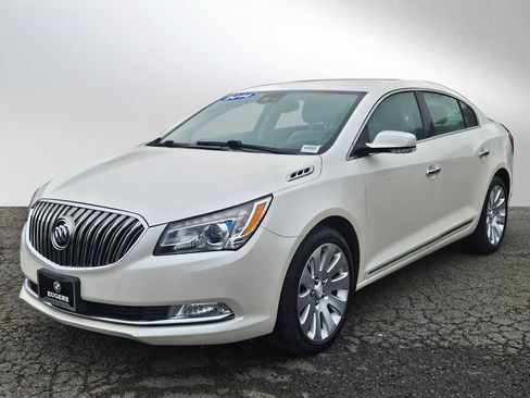 Used 2014 Buick LaCrosse Leather w/ Driver Confidence Package image 7