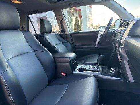 Certified 2019 Toyota 4Runner SR5 Premium image 27
