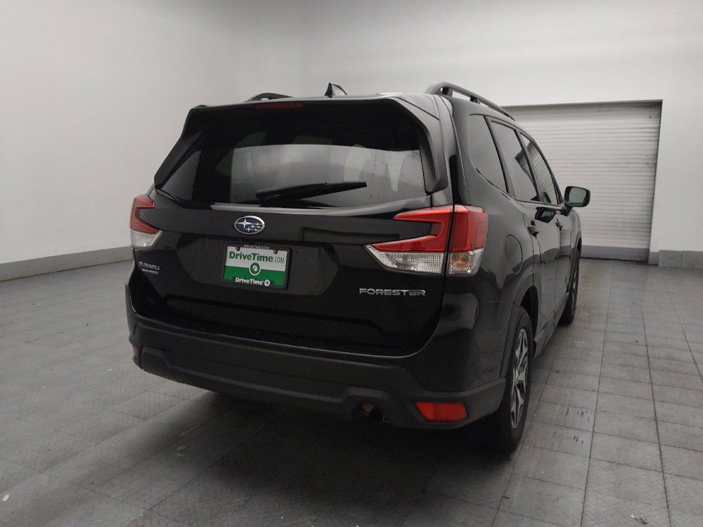 Used 2024 Subaru Forester Premium AWD/4WD image 9